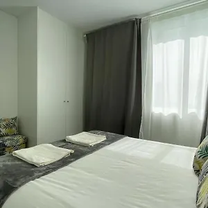Apartamento Mercado Dos Lavradores - Fucnhal Center , Funchal (Madeira) Portugal